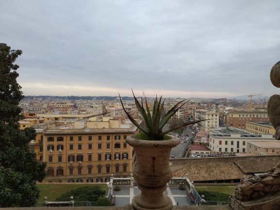 Рим, град на грандомания и история